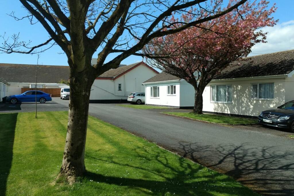 Perfect For The Family And Beaches - Gower Cwtch Villa Суонзи Екстериор снимка
