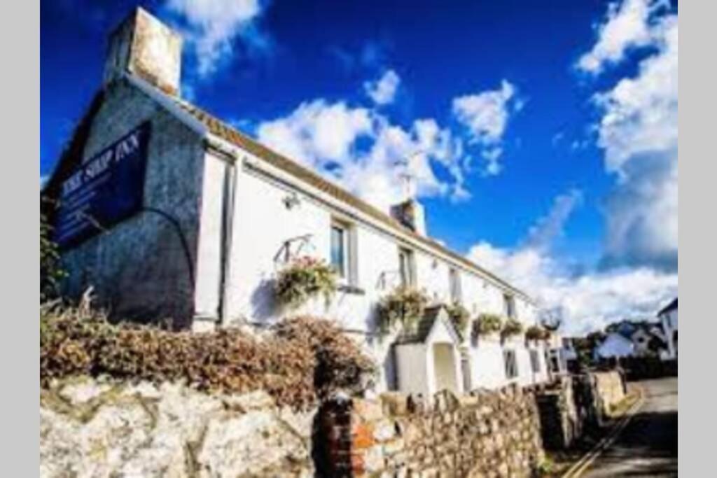 Perfect For The Family And Beaches - Gower Cwtch Villa Суонзи Екстериор снимка