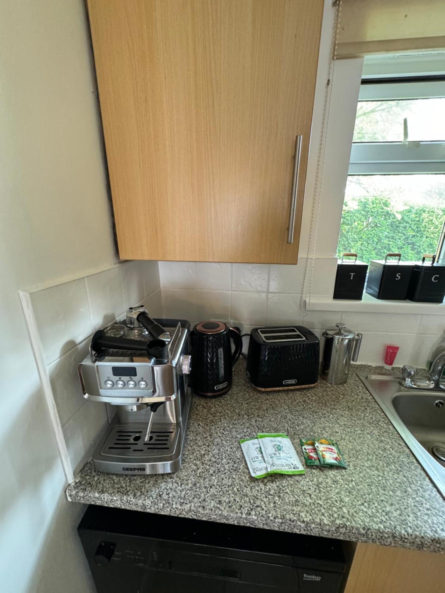 Perfect For The Family And Beaches - Gower Cwtch Villa Суонзи Екстериор снимка